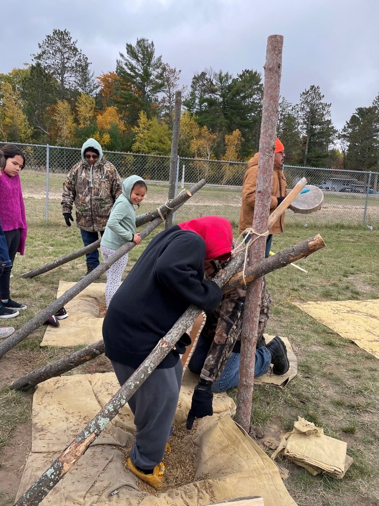 Wild Riceing Live Feed | Red Lake Elementary Complex